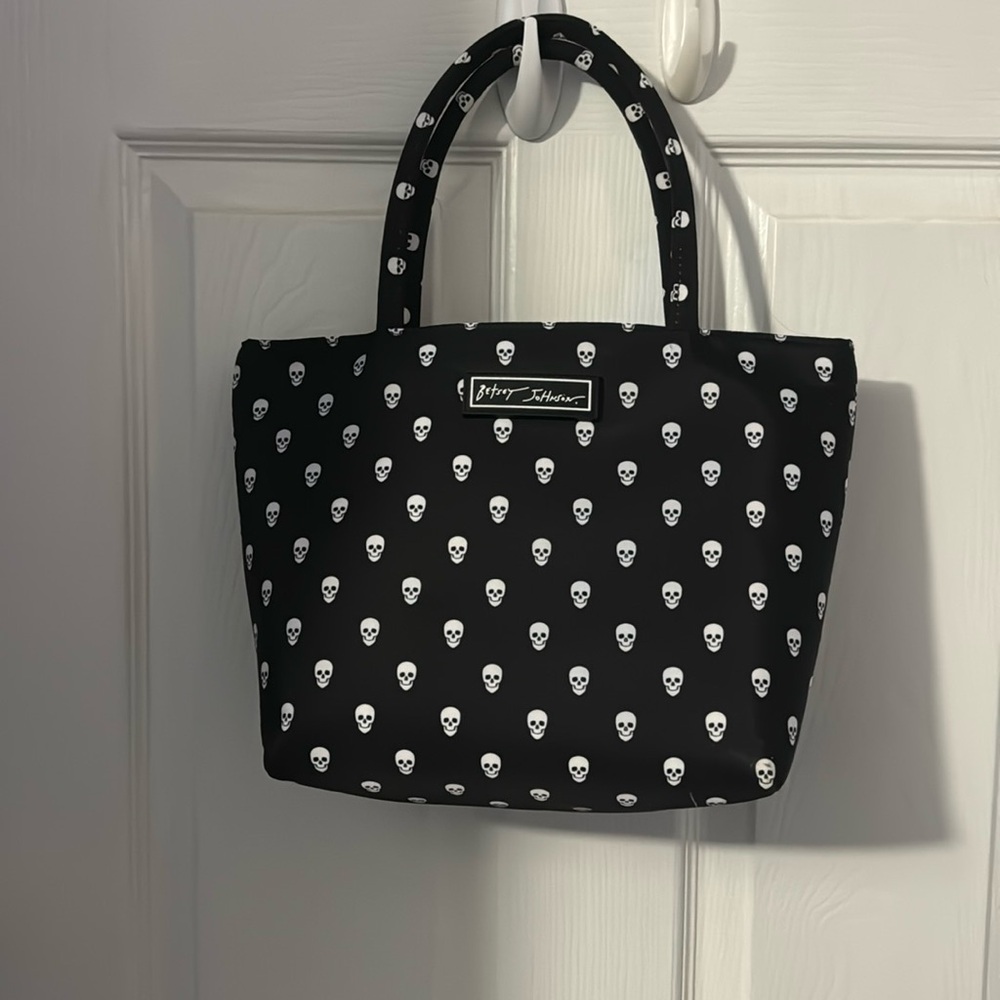 Betsy Johnson lunch bag